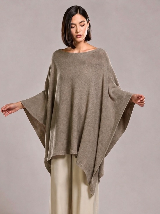 Jaki Sweaters - NWOT JAKI Elle Cashmere Wool Blend Poncho Mocha Made in Italy